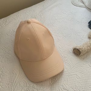 Lululemon beige peach baseball cap